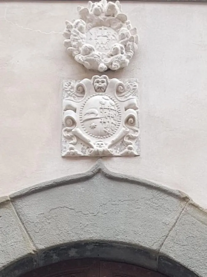 Luxury Tower House By Arno River In Pisa 意大利